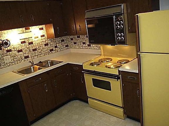 Kitchen viewing corner