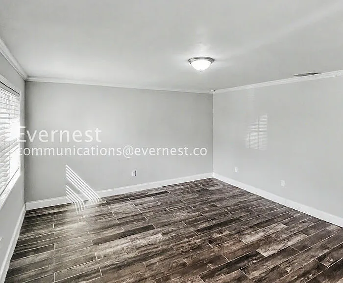 1885 Shore Acres Blvd NE — Photo 11