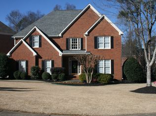 430 Brook Cir, Roswell, GA 30075