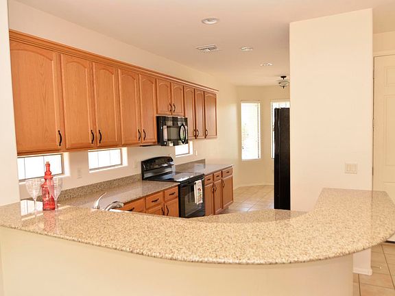2nd image of 12884 N Tarzana Dr