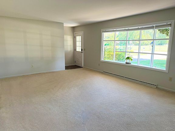 2nd image of 4200 Clement Dr