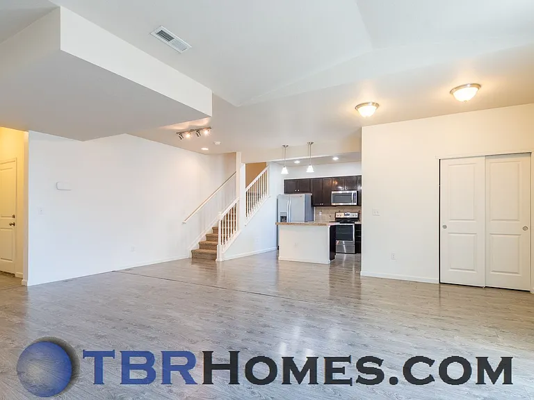 1797 Aspen Meadows Cir — Photo 4