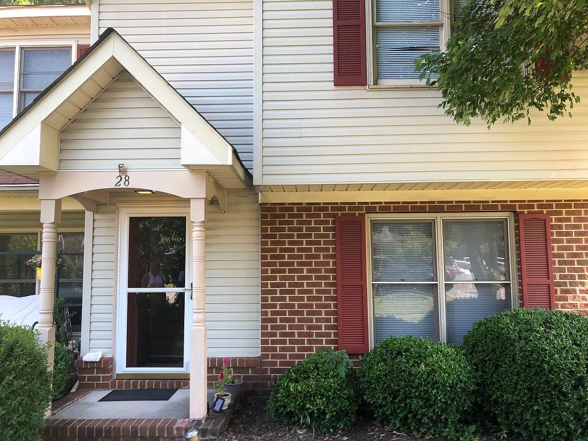 Hard Wood front 2_07082019 - 28 Hard Wood Dr