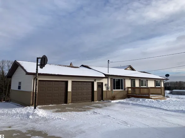 3450 Reasner Rd, Rose City, MI 48654