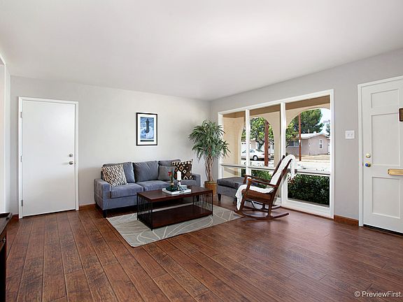 2nd image of 3271 Neosho Pl