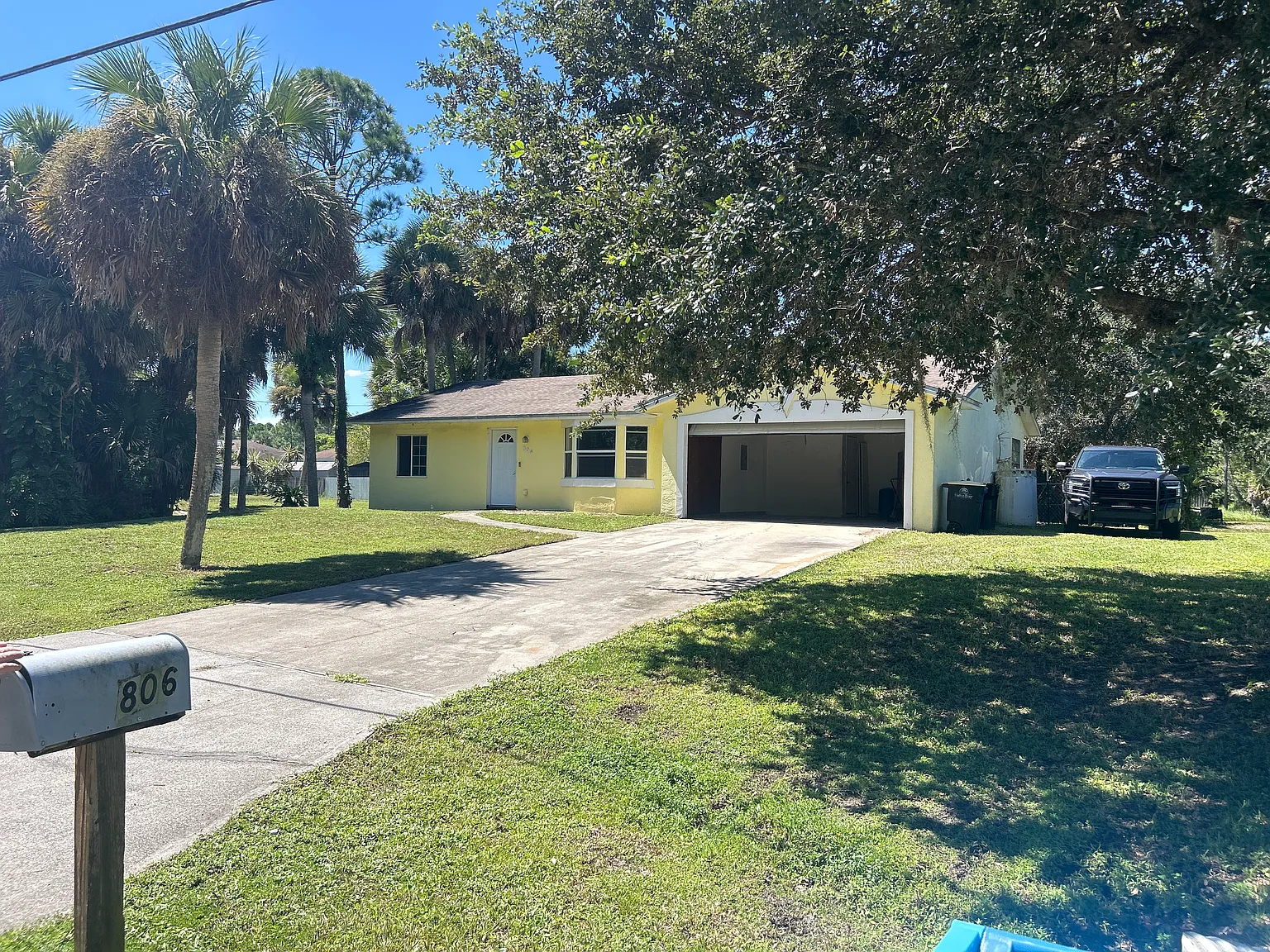3 bed, 1058 sqft, $1,700 — Photo 2