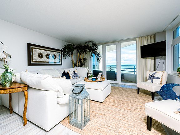 4th image of 395 S Atlantic Ave #204