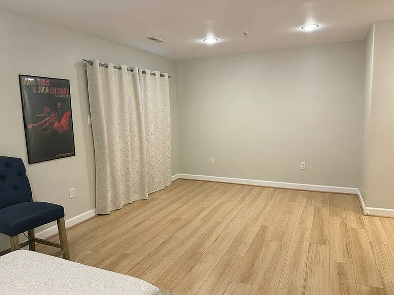 5407 Commerce Row — Photo 3
