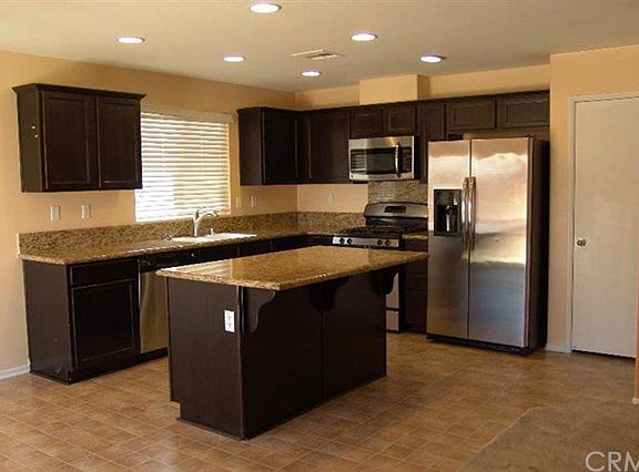 2nd image of 15843 Fairfields Ln