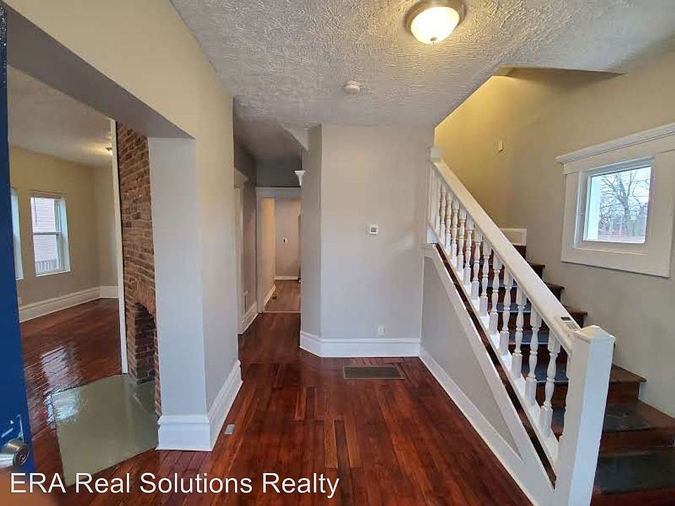 1st image of 398 Miller Ave #398