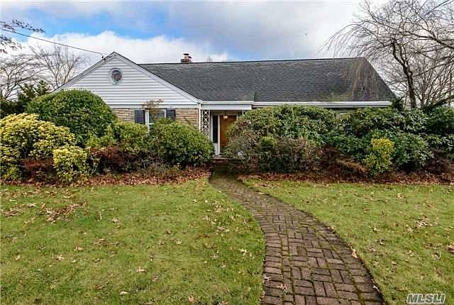 1st image of 222 Ellison Ave
