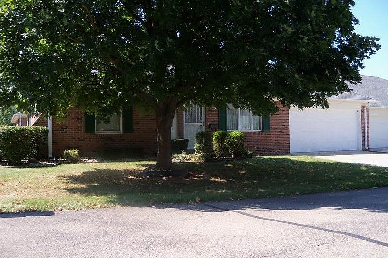 2nd image of 1715 Lebanon Rd Unit 17