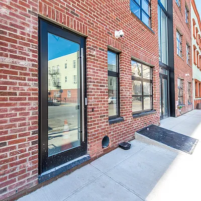 Rented by Nooklyn NYC LLC | media 115