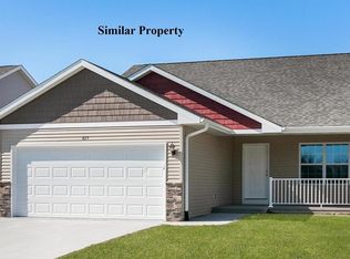 7612 Summerset Ave NE, Cedar Rapids, IA 52402