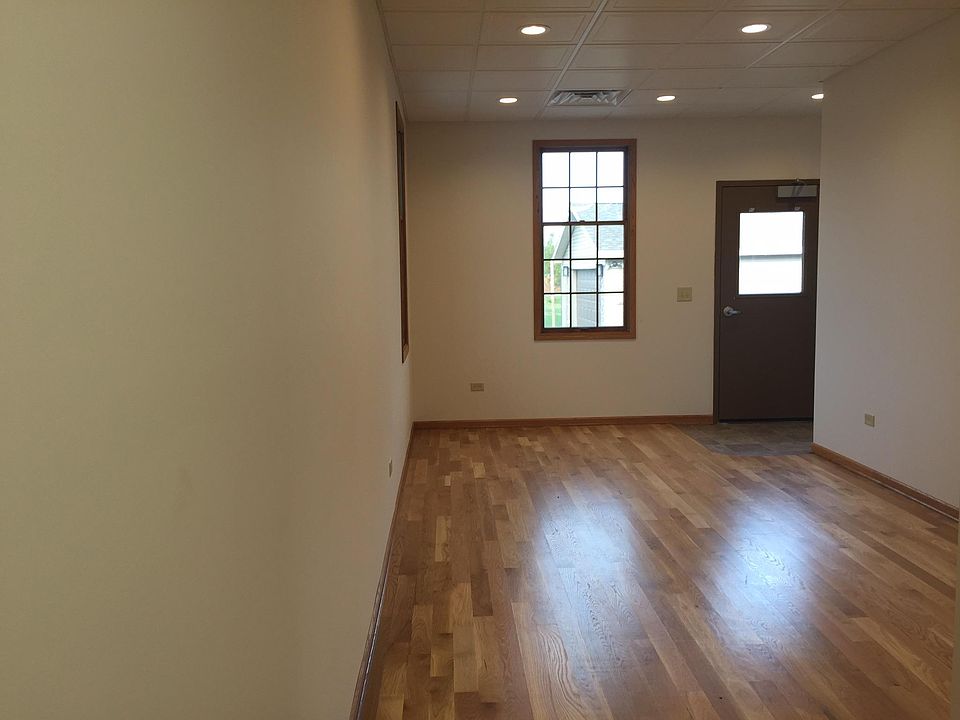 1st image of 760 S Broadway St APT B