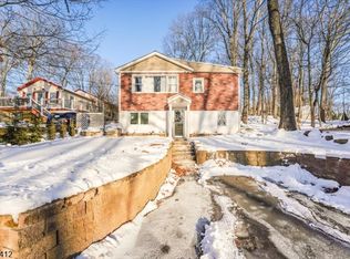 335 Knox Way, Hopatcong, NJ 07843