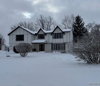 8313 W Point Dr, East Amherst, NY, 14051