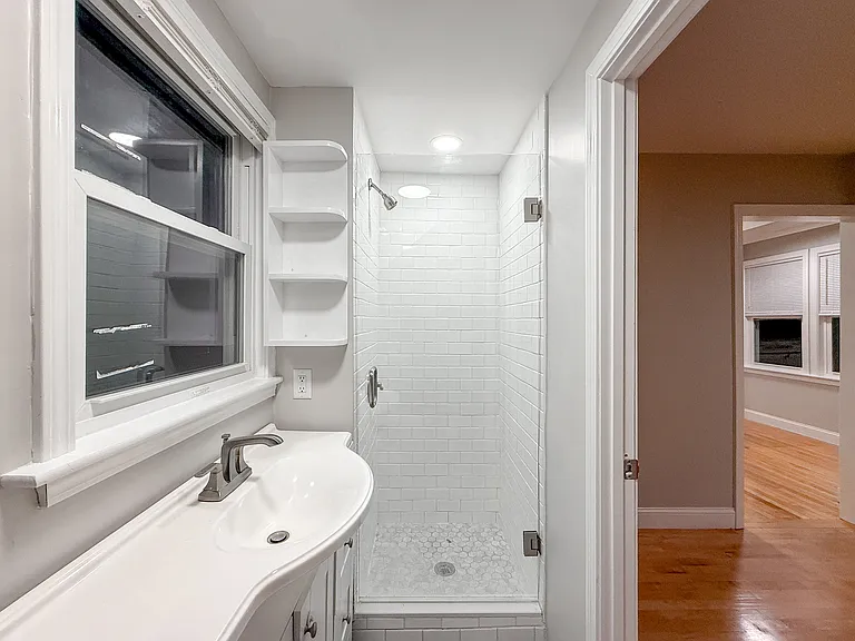 30 Mill St #2 — Photo 9