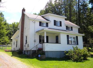 714 Level Rd, Lilly, PA 15938