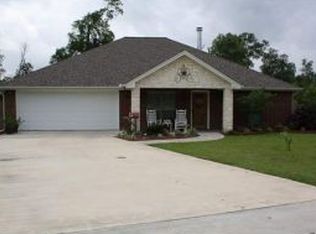 152 Private Road 8171, Buna, TX 77612