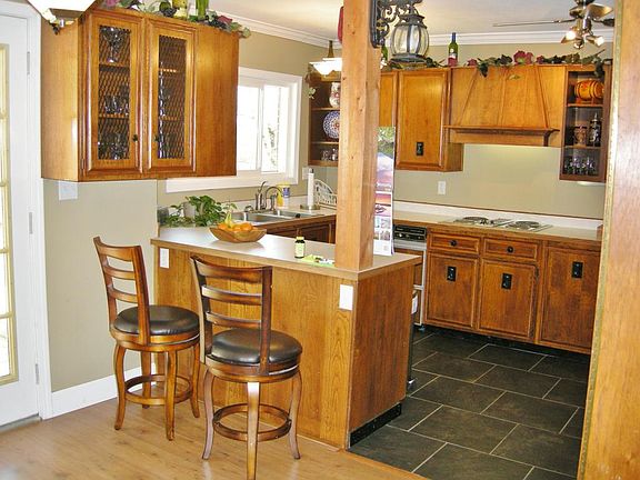 5th image of 2169 Sentell Cir