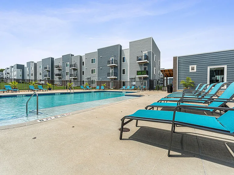 Lofts at Fox Ridge — Photo 37