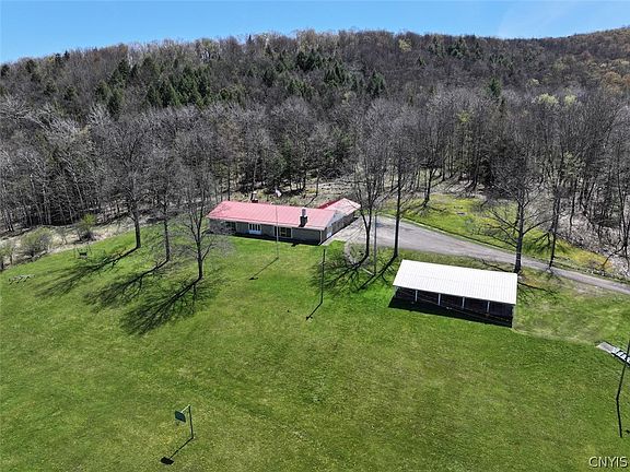 4th image of 3827 Vandermark Rd