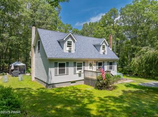 177 Springbrook Rd, Shohola, PA 18458