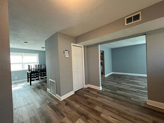 5th image of 641 Fremont Ave Room 1