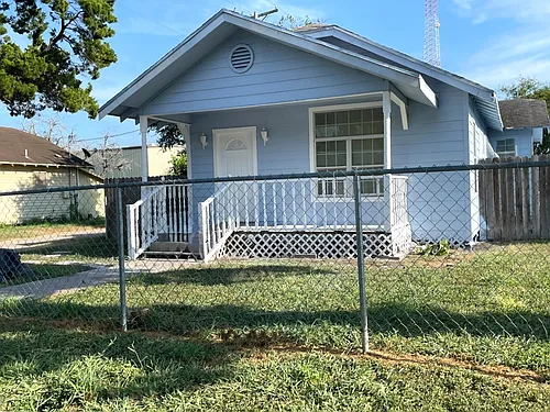 215 W Alice Ave Photo 1