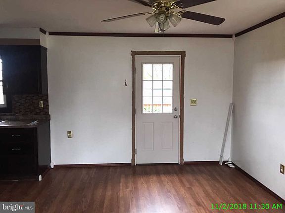 4th image of 108 Kime Ave