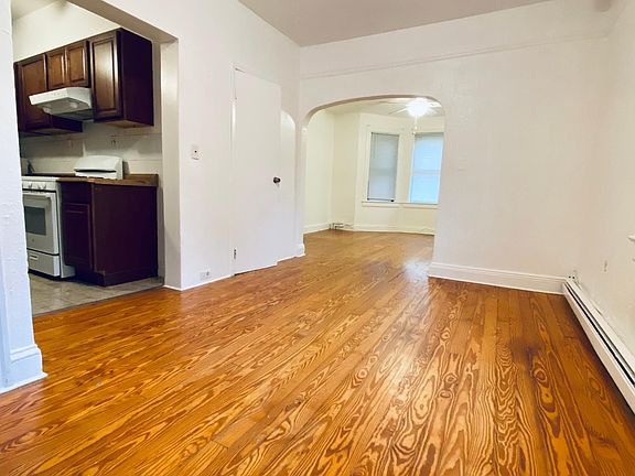3rd image of 185 Hillside Ave Floor 1