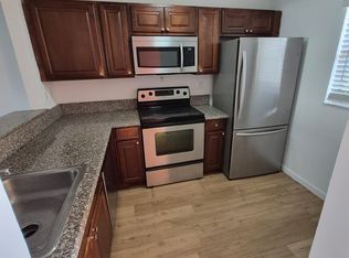 3399 Foxcroft Rd APT 106, Hollywood, FL 33025