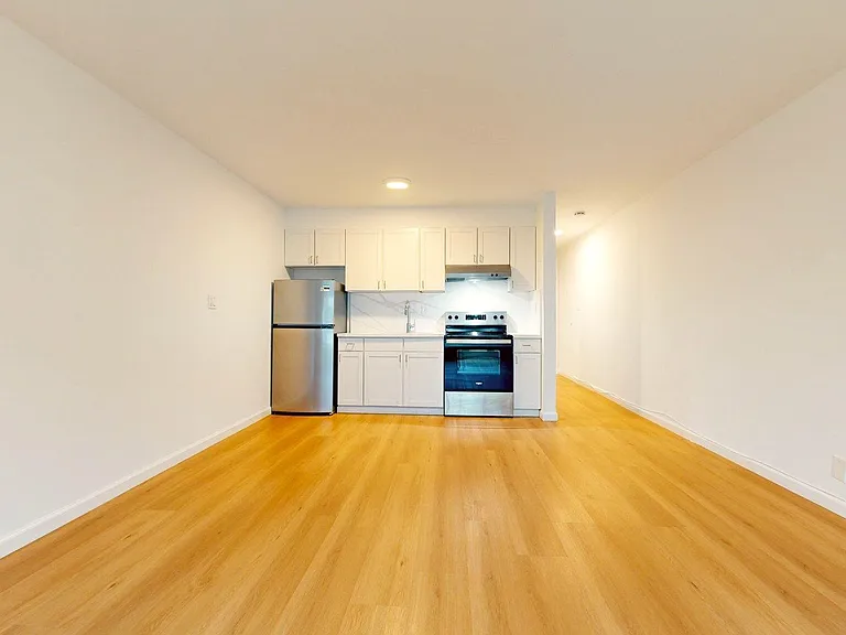 3220 Geary Blvd #308 — Photo 2