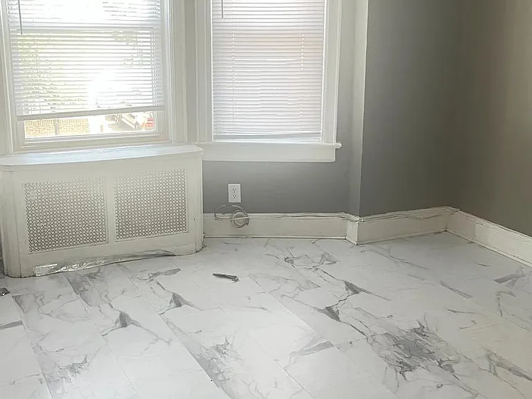 223 Spring St — Photo 6