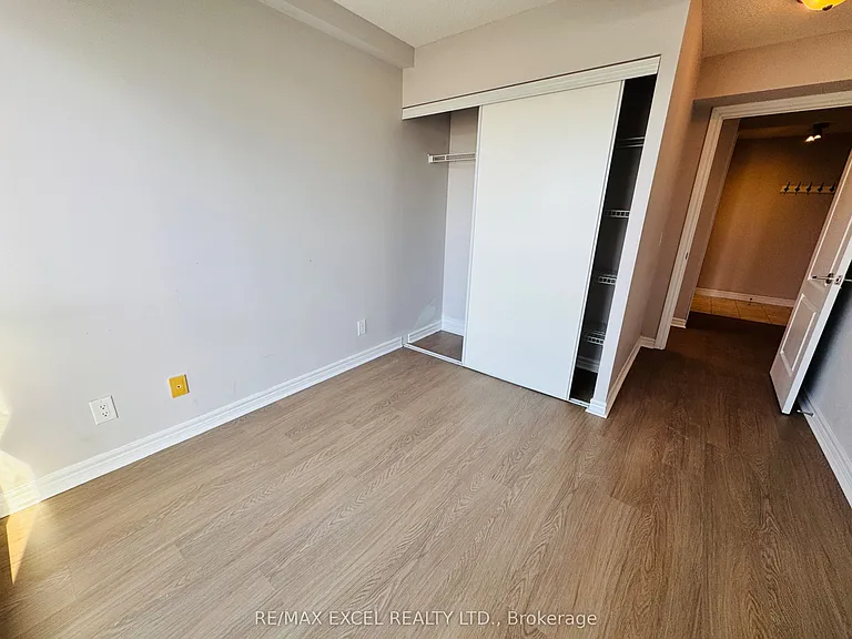 70 Town Centre Ct #1102 — Photo 9