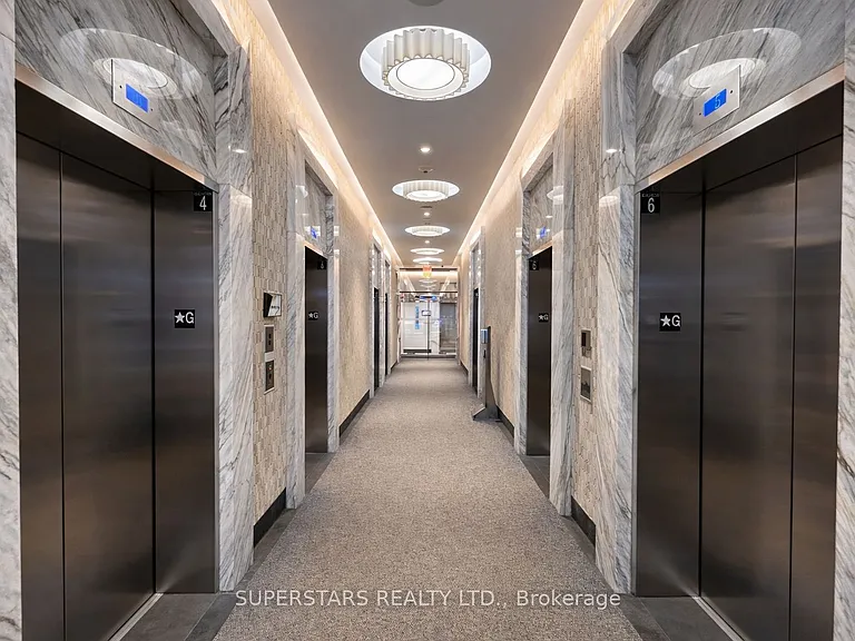 10 York St #4208 — Photo 4
