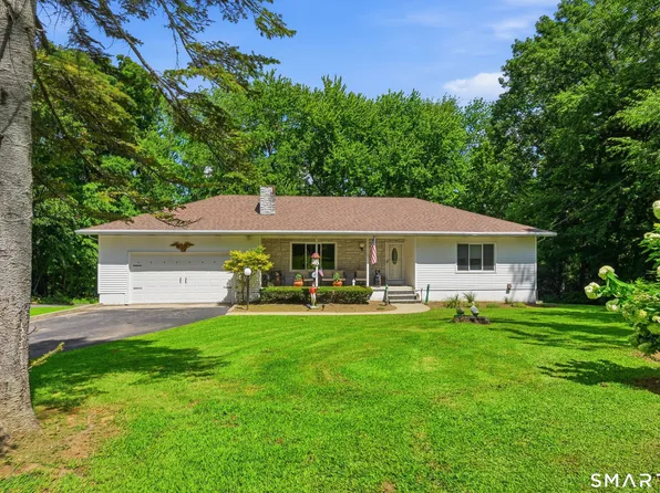 28 Saw Mill Road, New Fairfield, CT 06812