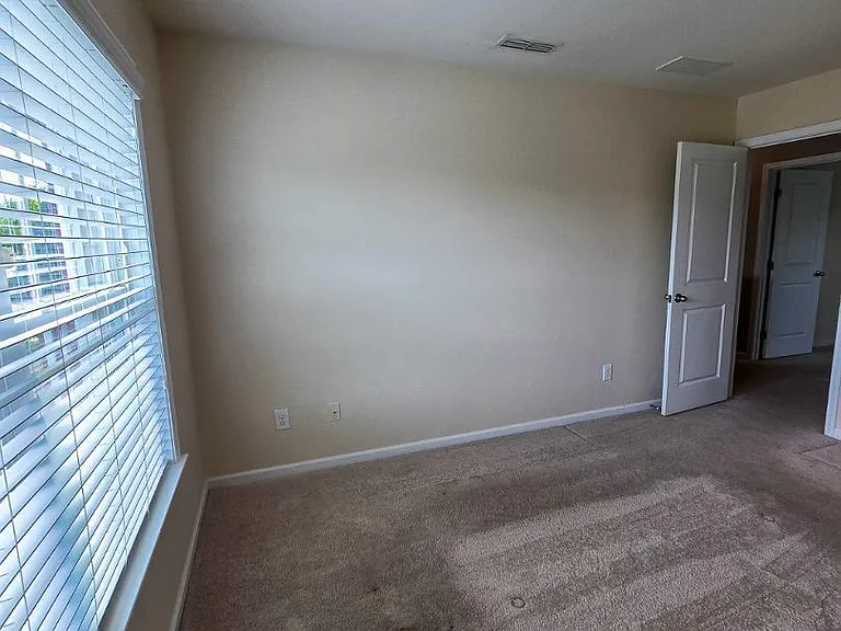 122 Windrush Ln — Photo 45
