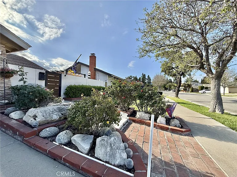 18413 Winslow Pl — Photo 28