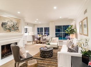 17042 Bollinger Dr, Pacific Palisades, CA 90272