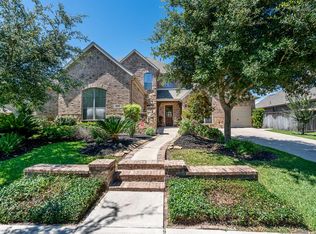 18210 S Austin Shore Dr, Cypress, TX 77433