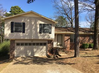 23 Feldspar Ct, Little Rock, AR 72212