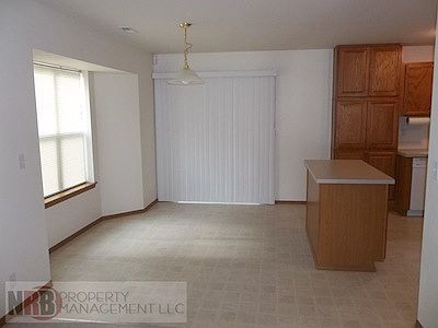 5th image of 20220 17th Avenue Ct E