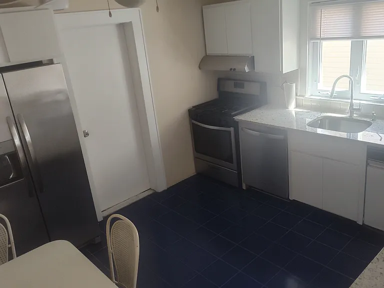 8518 4th Ave #2 — Photo 3