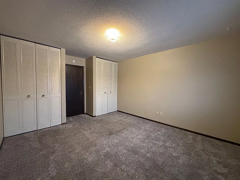 83 Arlington Ave West — Photo 11