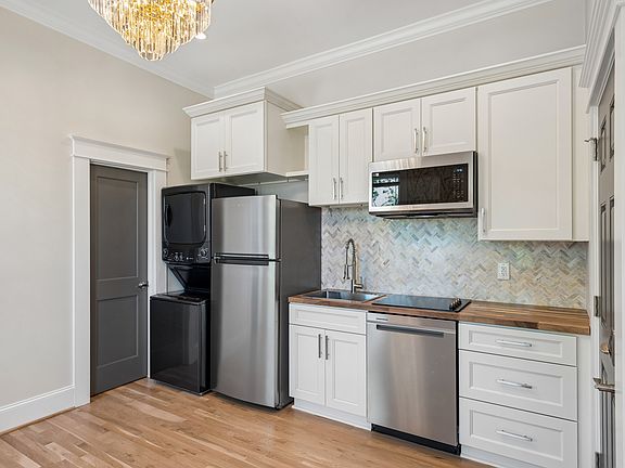 2nd image of 688 King St APT C