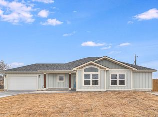 110 Salt Lake Rd, Rockport, TX 78382