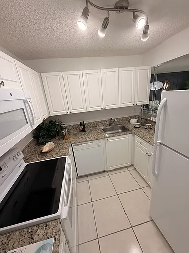 9621 Fontainebleau Blvd #202 Photo 1