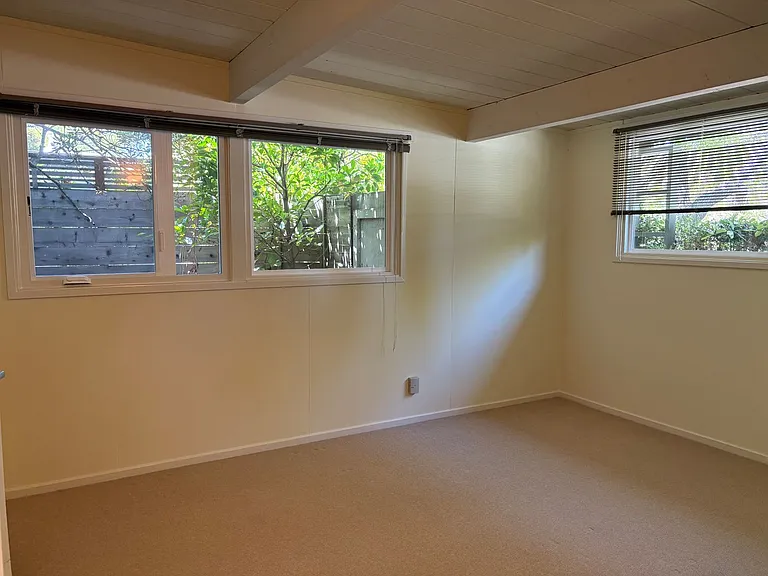 14 Roosevelt Cir — Photo 14